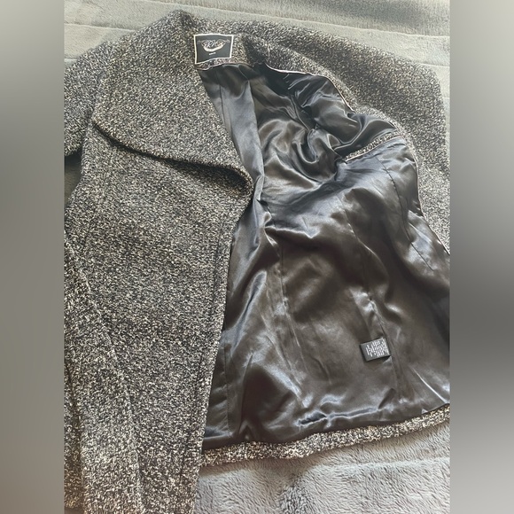 RW&Co Winter Jacket - Picture 5 of 13